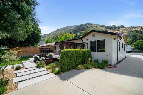 Tiny photo for 2038 San Luis Dr DR, San Luis Obispo, CA 93401 (MLS # SC26130200)