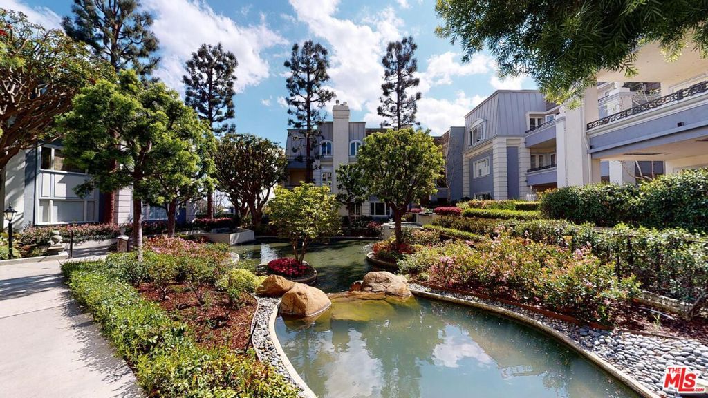 Photo of 10120 Empyrean Way #102, Los Angeles, CA 90067 (MLS # 25521923)