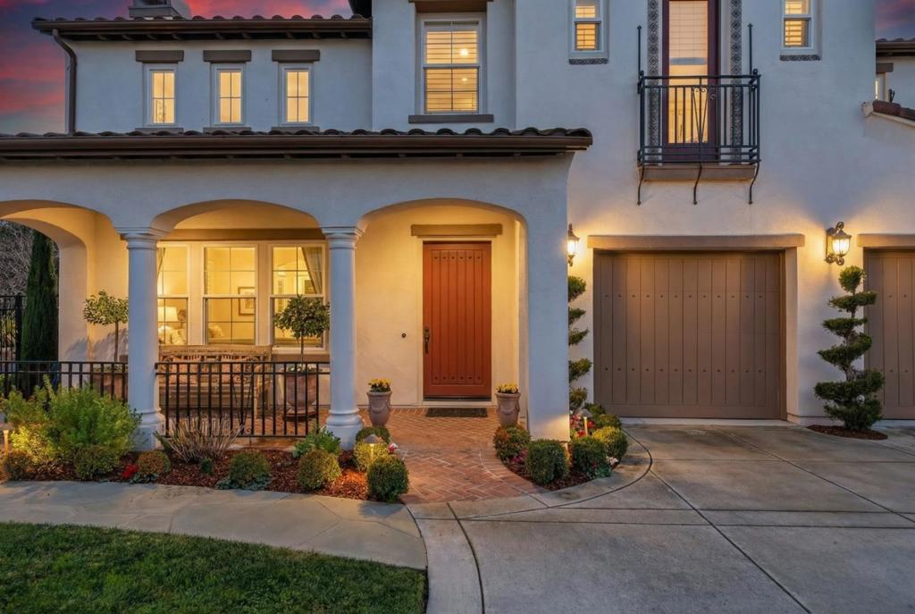 6617 Broadacres Drive