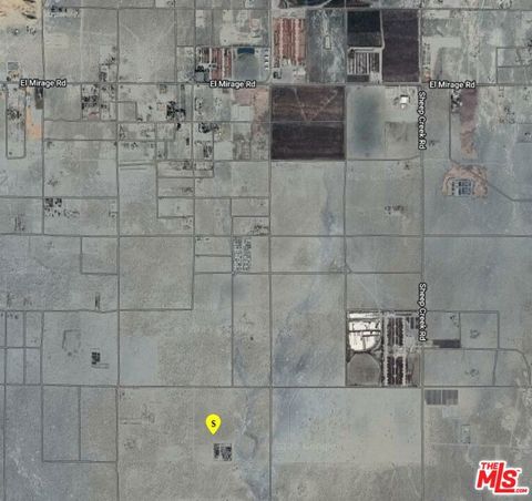 Photo of 0 El Mirage Airport Rd, El Mirage, CA 92301 (MLS # 25597239)