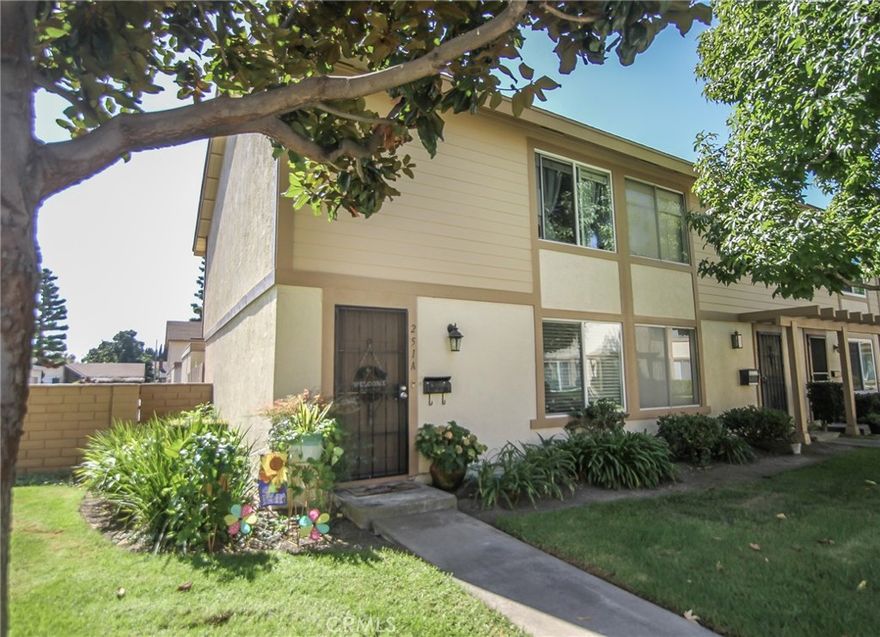 Beautifully maintained and move-in ready!! This two-story condominium offers: 3 spacious bedrooms and 1.5 bathrooms in the Bradford Place community.

Upon entry, you’ll find an open-concept layout featuring a bright and airy living room, dining area, and a well-appointed kitchen with granite countertops and ample cabinet space. A sliding glass door leads to a private patio, ideal for outdoor entertaining or relaxing.

Additional features include a two-car detached garage with washer and dryer hookups.

Residents of Bradford Place enjoy access to community amenities such as a swimming pool, playground, and clubhouse.

Centrally located in the heart of South Coast Metro, this home is just minutes from South Coast Plaza, award-winning restaurants, schools, local parks, and offers convenient access to the 55, 405, and 73 freeways, as well as John Wayne Airport. Don't miss out!!