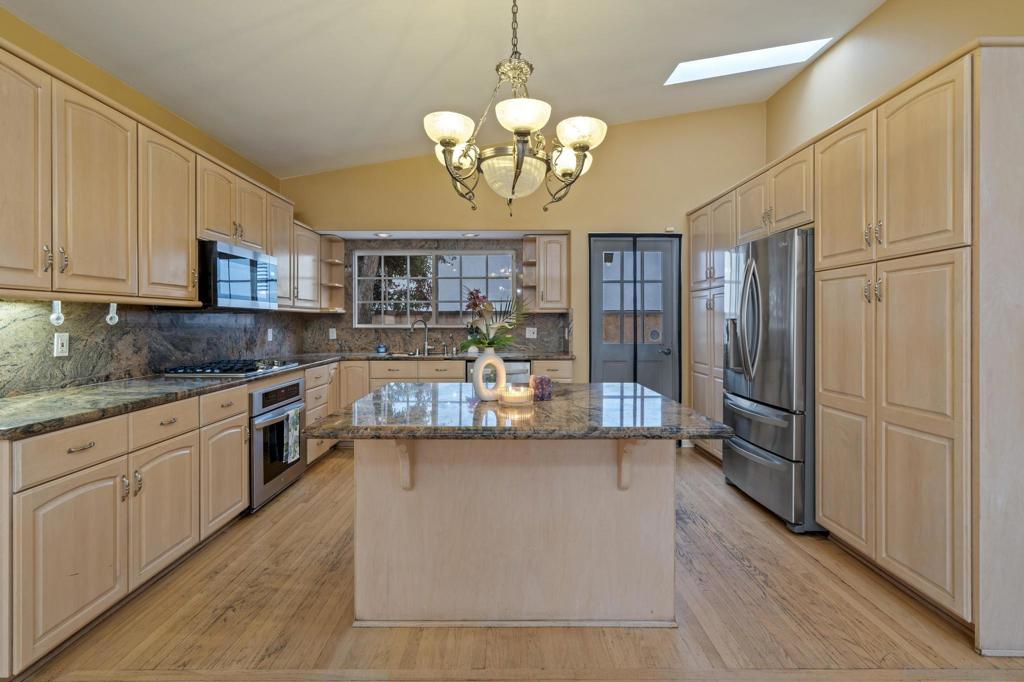 6430 La Jolla Scenic South Drive