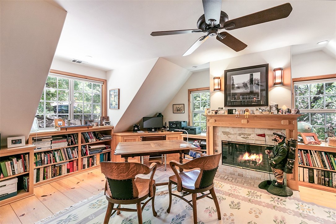 Arrowhead Woods (AWHW) - Residential