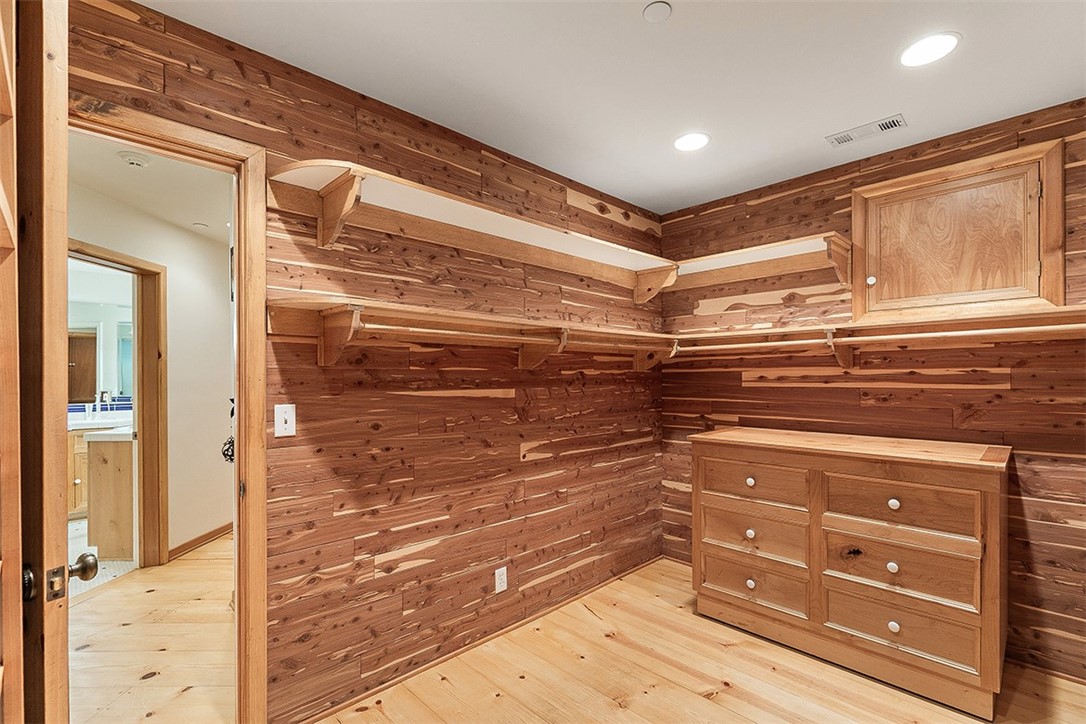 Arrowhead Woods (AWHW) - Residential