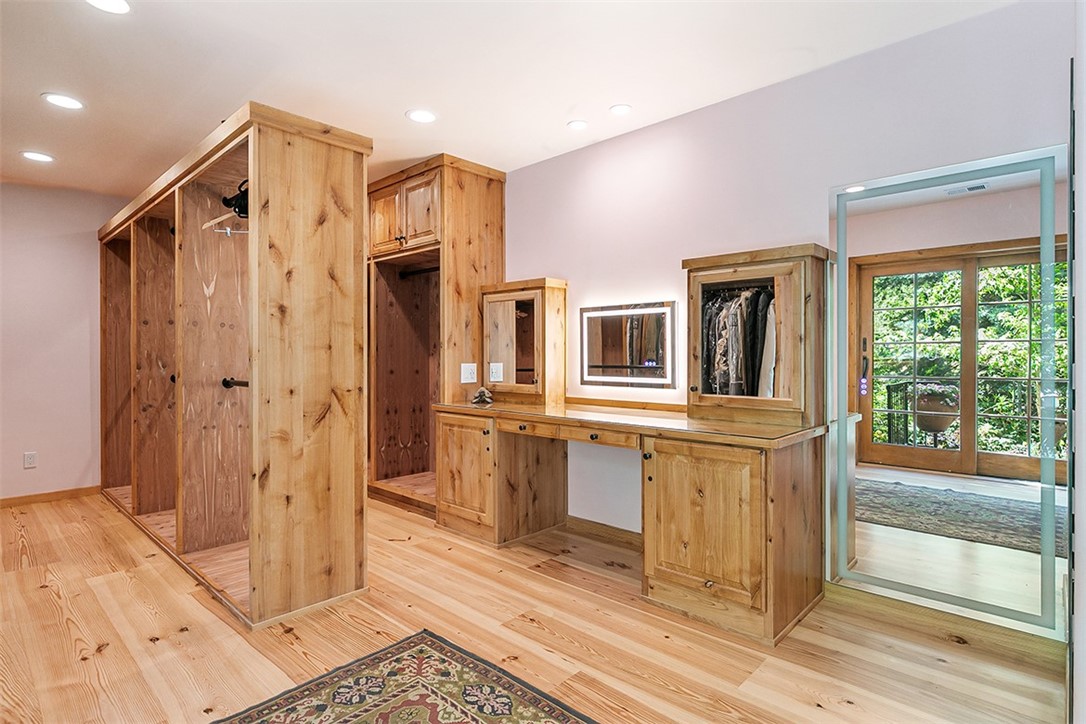 Arrowhead Woods (AWHW) - Residential