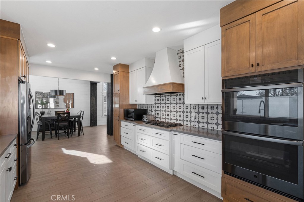14201 Ross Court