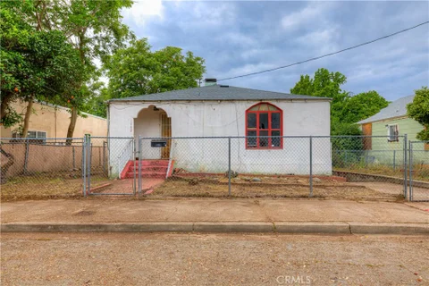 1752 Gray St, Oroville, CA 95965 - MLS#: OR26101943