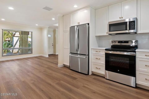 Tiny photo for 25336 Village 25 Vlg, Camarillo, CA 93012 (MLS # 226002345)