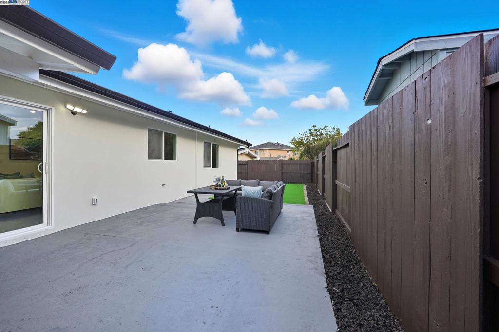 GLEN EDEN - Residential