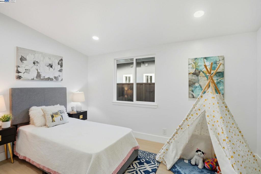 GLEN EDEN - Residential