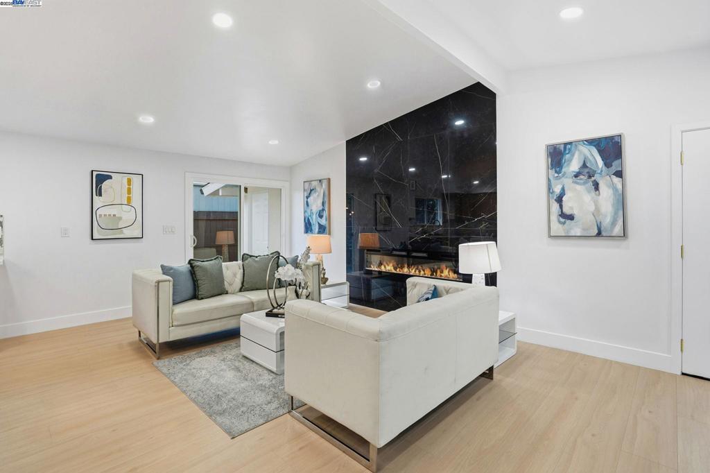 GLEN EDEN - Residential