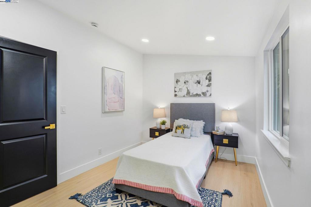 GLEN EDEN - Residential