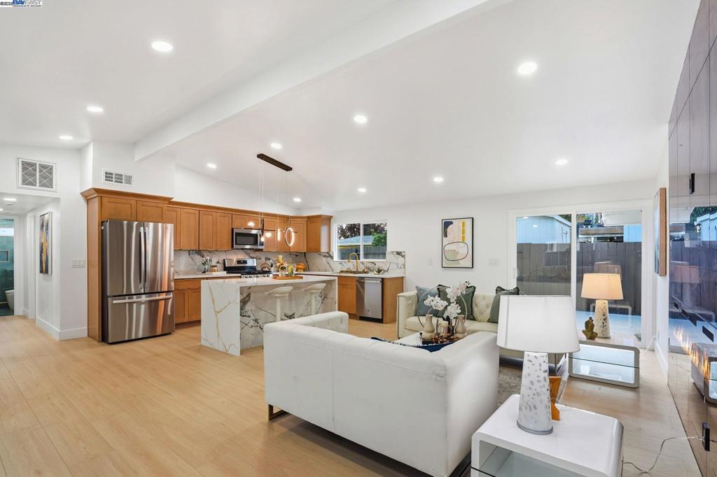GLEN EDEN - Residential