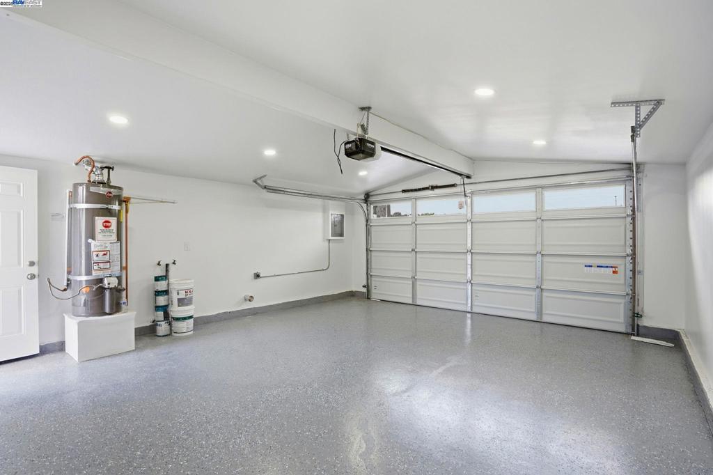 GLEN EDEN - Residential