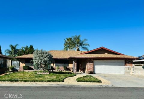 25343 N Auld Hemet CA 92544