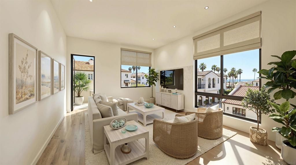 6710 La Jolla Blvd 205