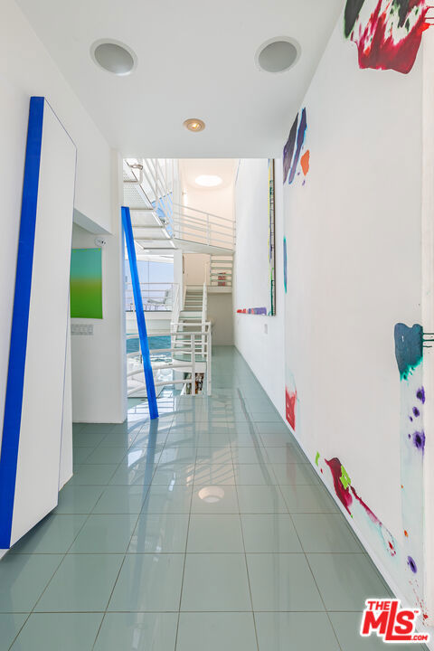 21016 Pacific Coast Highway