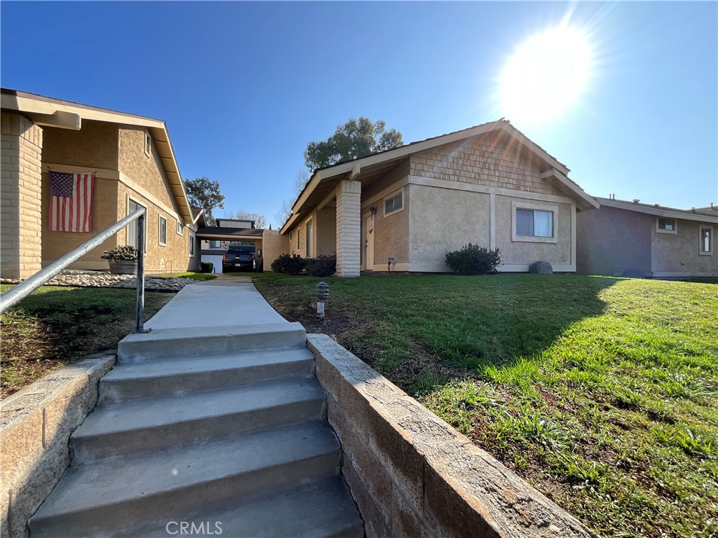 1404 E Sail Avenue