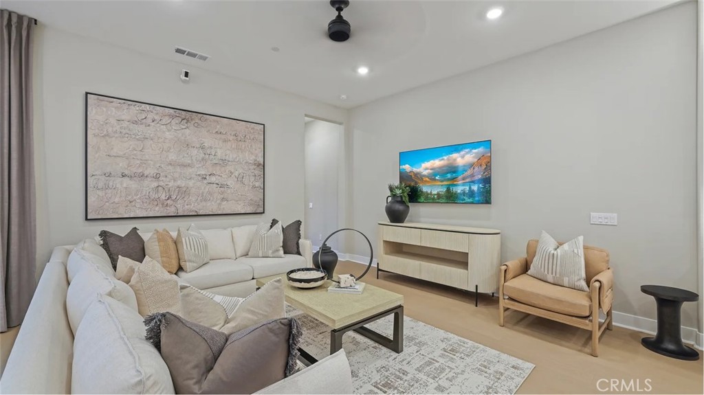 Ridgeview at Metro Heights - Residential