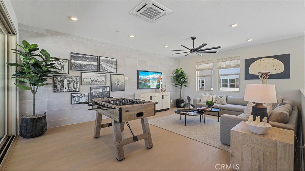 Ridgeview at Metro Heights - Residential