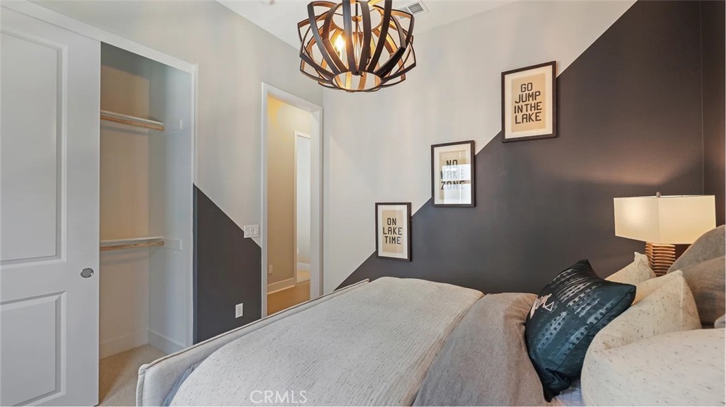 Ridgeview at Metro Heights - Residential