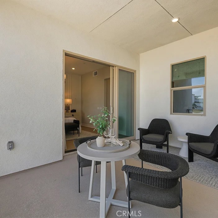 Ridgeview at Metro Heights - Residential