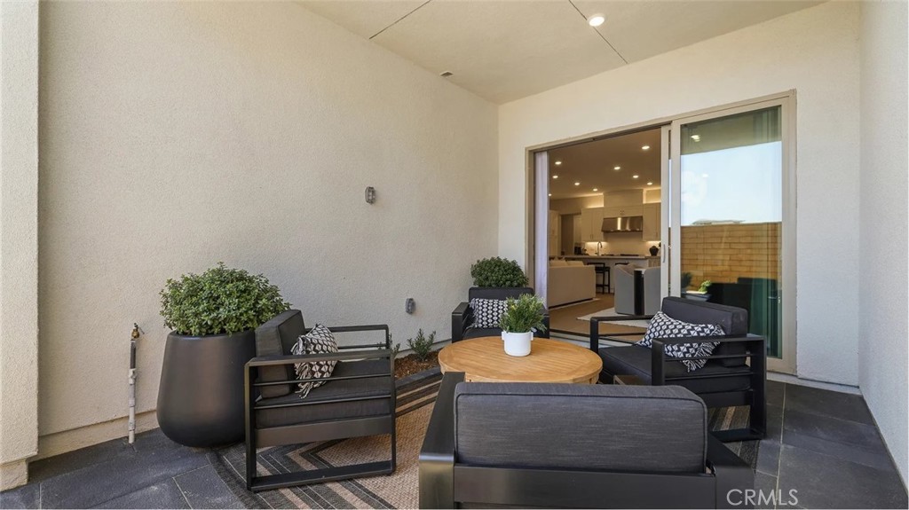 Ridgeview at Metro Heights - Residential