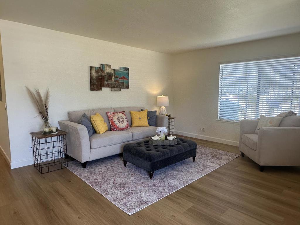 820 Casanova Avenue 61