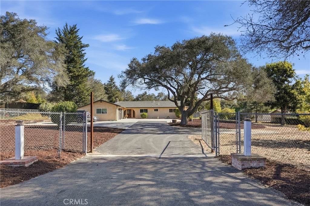 448 Pomeroy
