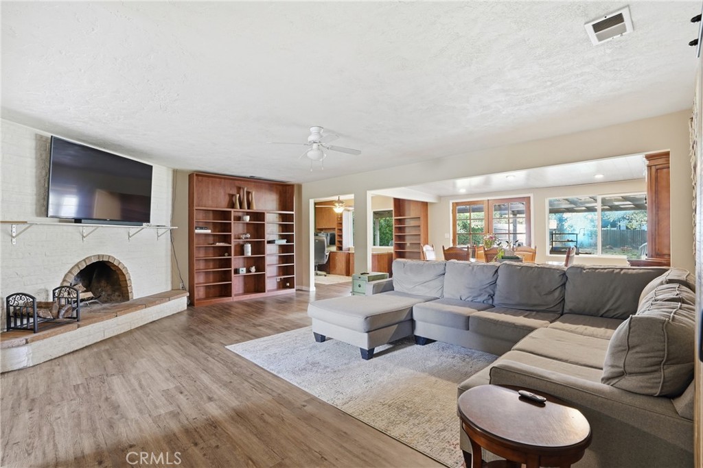 448 Pomeroy