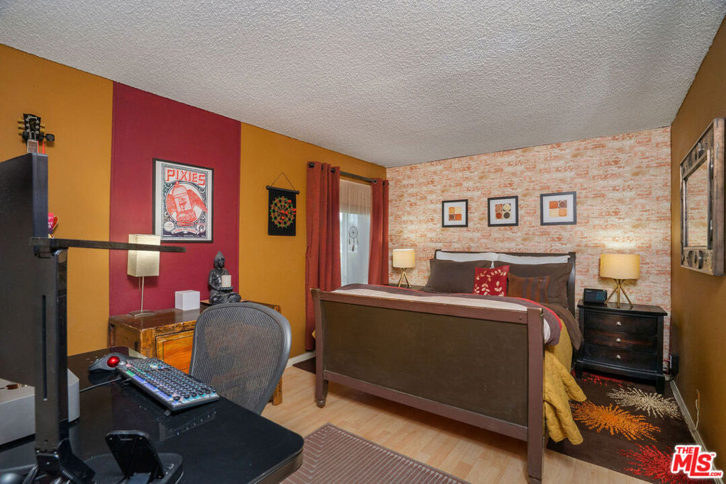 28915 Thousand Oaks Boulevard 185