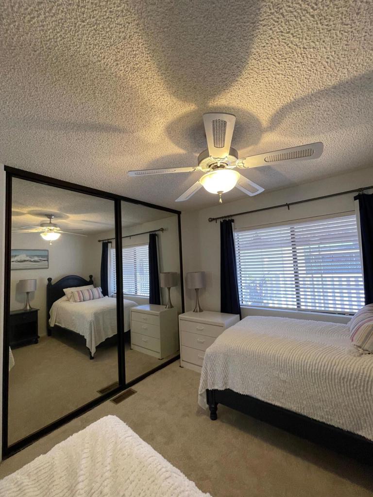 Tri Palm Estates - Manufactured In Park