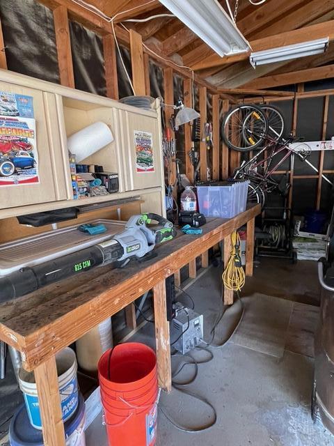 Tri Palm Estates - Manufactured In Park