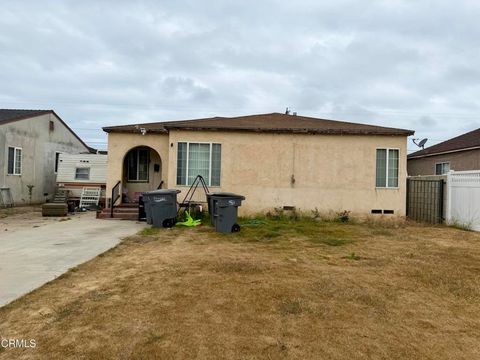 Tiny photo for 945 S E Street, Oxnard, CA 93030 (MLS # V1-36689)