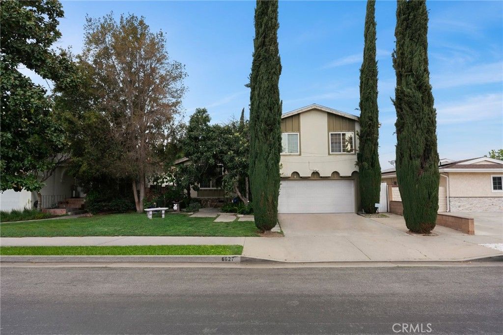 Photo of 6627 Columbus Avenue, Van Nuys, CA 91405 (MLS # PW25208156)