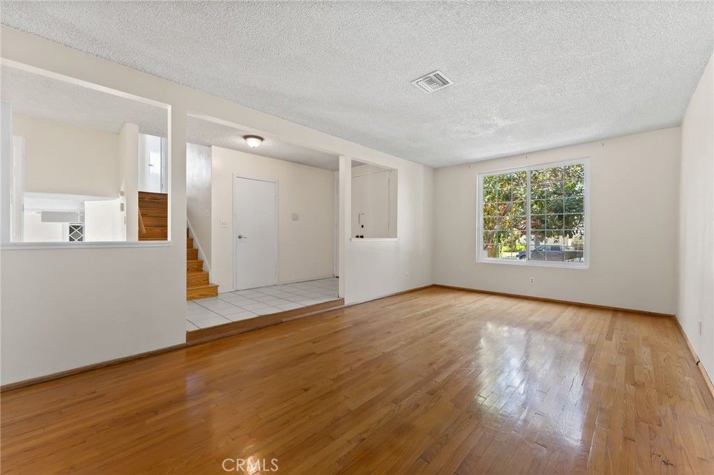 Photo of 6627 Columbus Avenue, Van Nuys, CA 91405 (MLS # PW25208156)