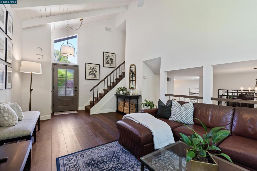 HEATHER FARMS - Residential