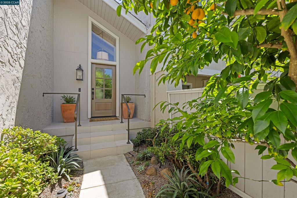 HEATHER FARMS - Residential