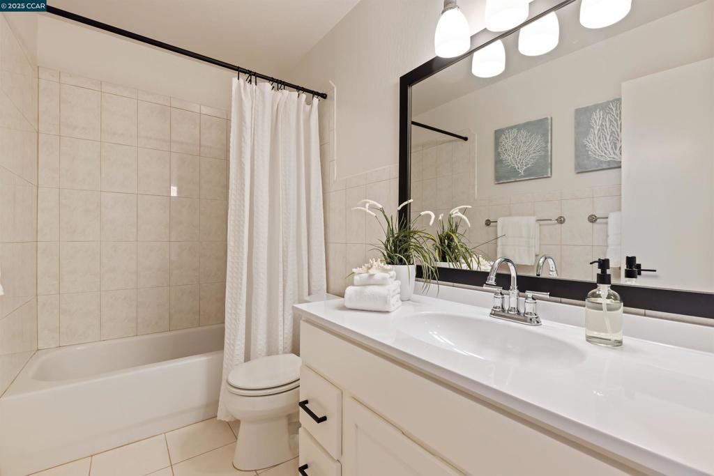 HEATHER FARMS - Residential