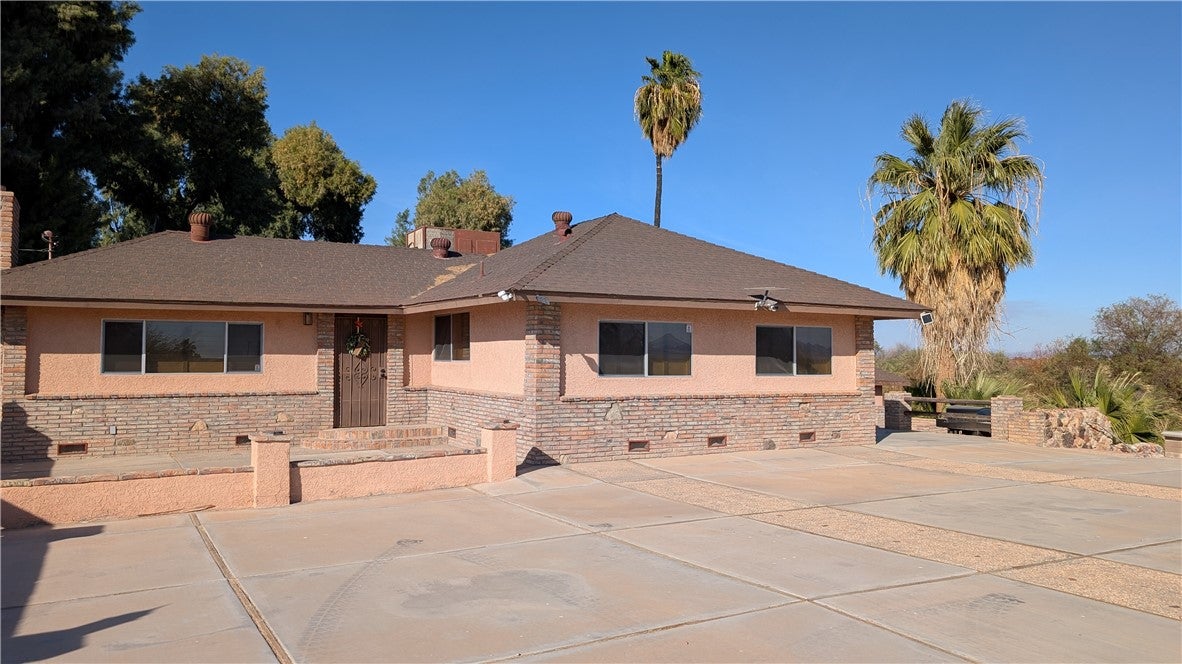 184 Clark Way