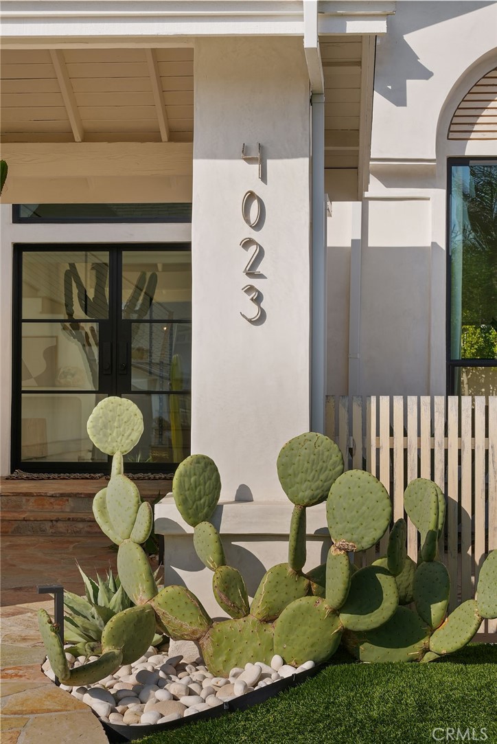 4023 Calle Isabella