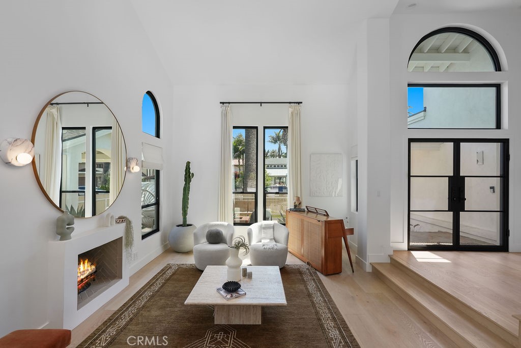 4023 Calle Isabella