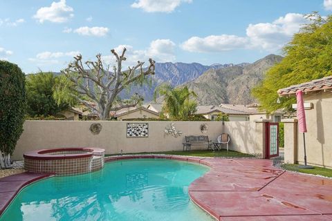 Photo of 1222 Palmas Rdg, Palm Springs, CA 92262 (MLS # 219142235DA)