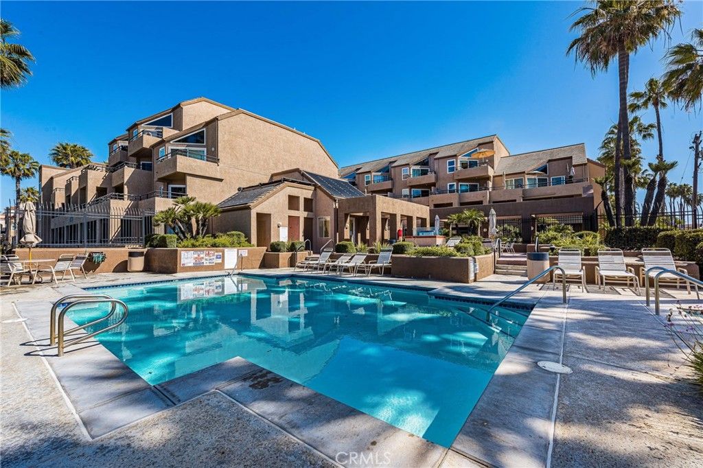 listing image 130728983895043111100