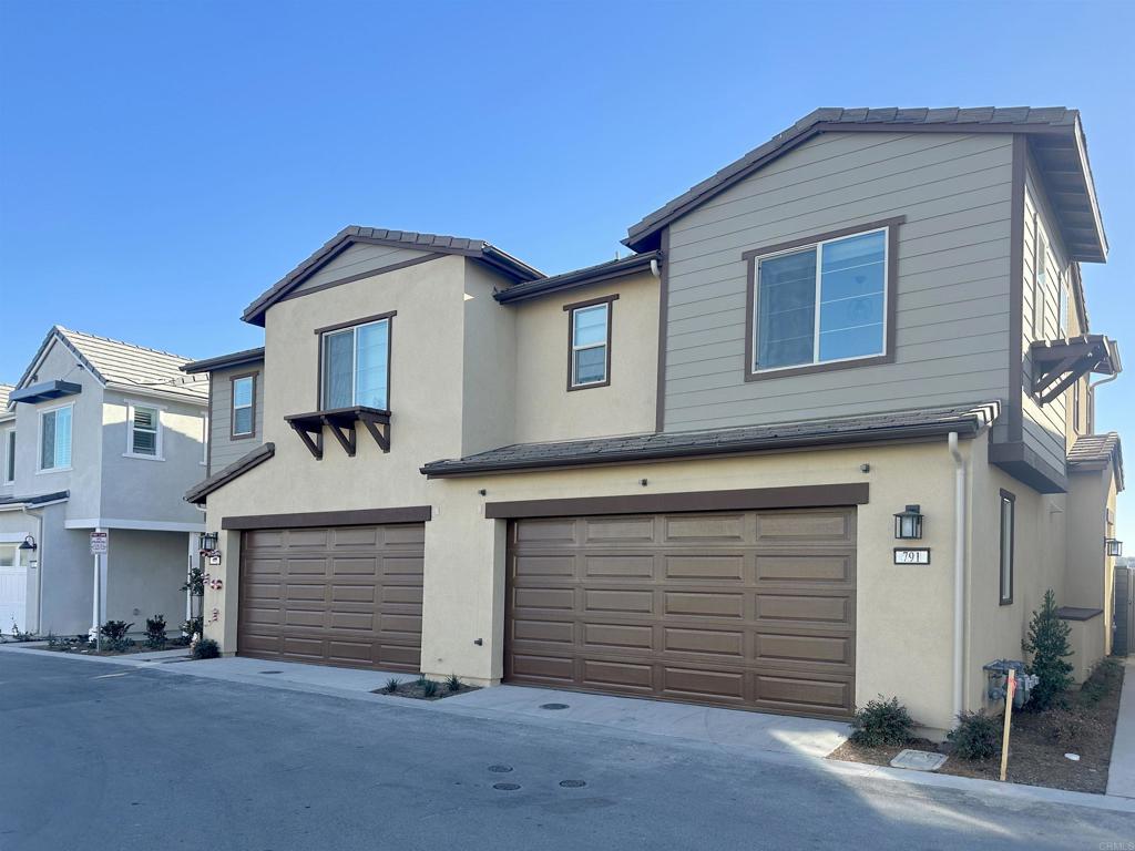791 Cornelia Way
