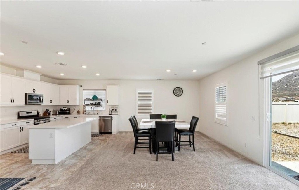 Properties 4 21288 Telegraph Rd