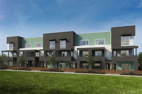 Photo of 148 Balsawood, Tustin, CA 92780 (MLS # OC26056514)