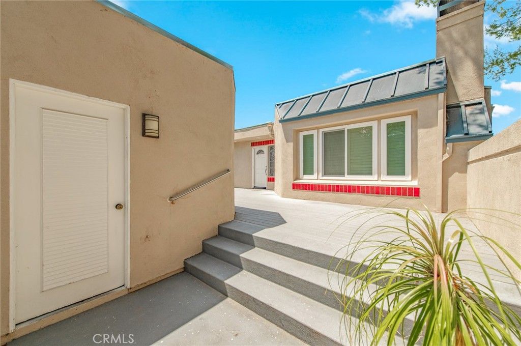 Photo of 23381 Saint Andrews, Mission Viejo, CA 92692 (MLS # OC26093987)