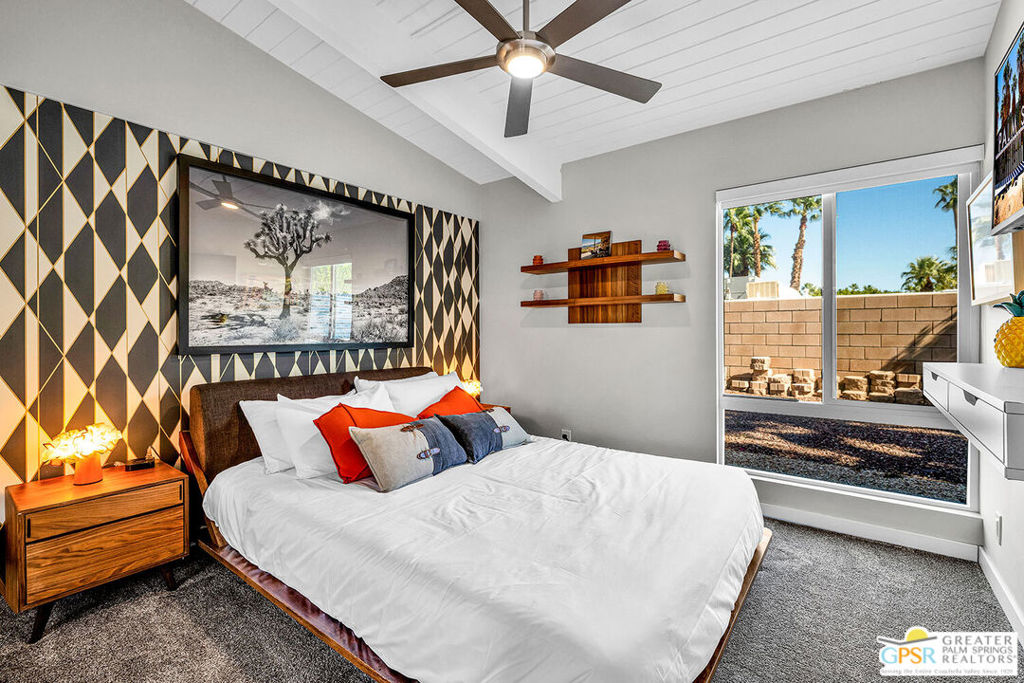 Racquet Club East - Residential