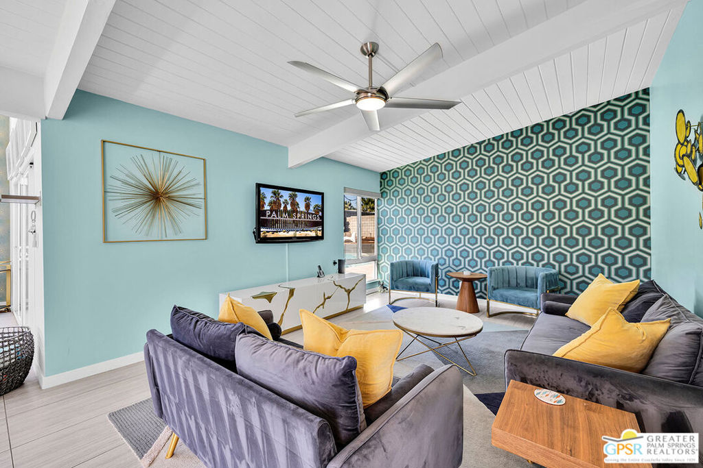 Racquet Club East - Residential